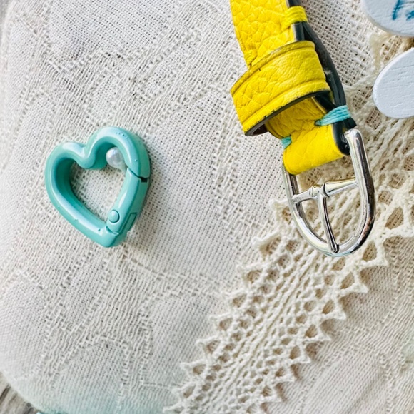 Return To Tiffany & Co Narrow Yellow Leather Bracelet, S/M, Silver - Picture 6 of 9